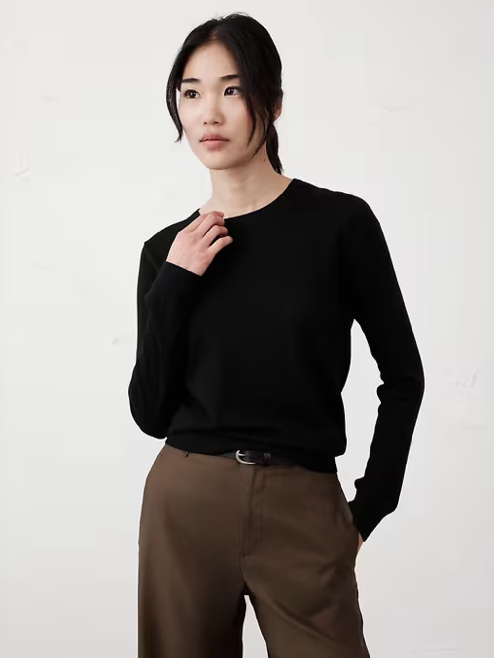 BR Classic Black Crewneck Long Sleeve Forever Sweater